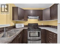 121 Elmwood Drive, Moncton, NB E1A1X2 Photo 8