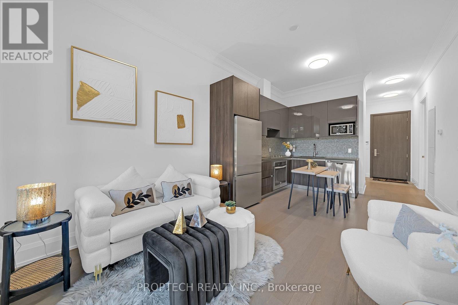 120- 25 Water Walk Drive, Markham, ON photo 6