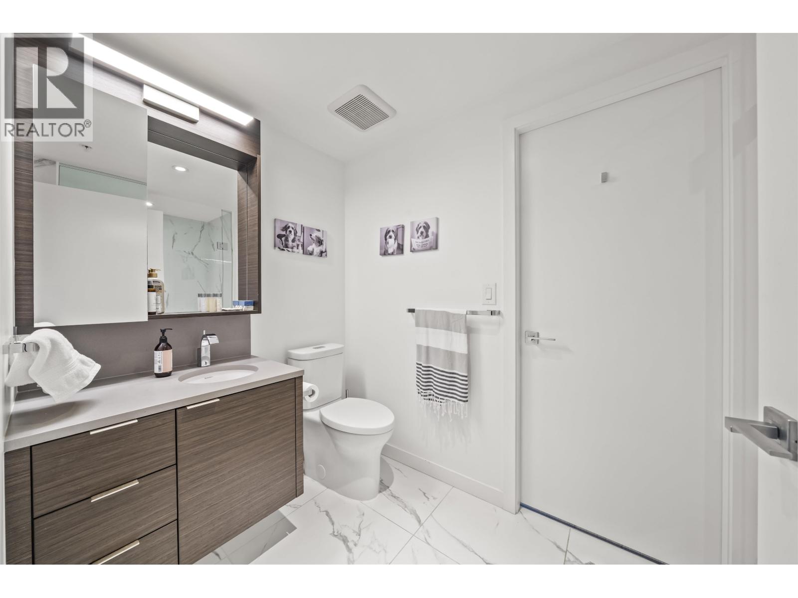 904 1678 PULLMAN PORTER STREET, Vancouver - Image 1