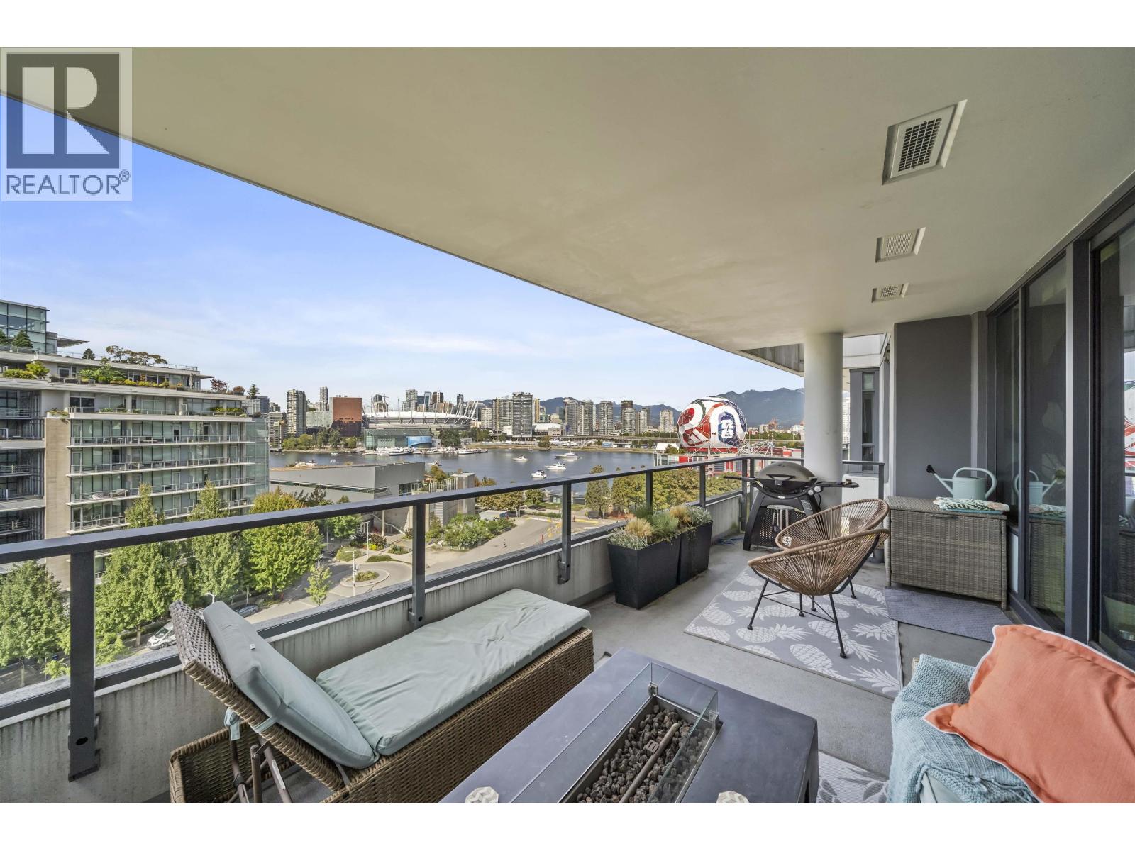 904 1678 PULLMAN PORTER STREET, Vancouver - Image 1