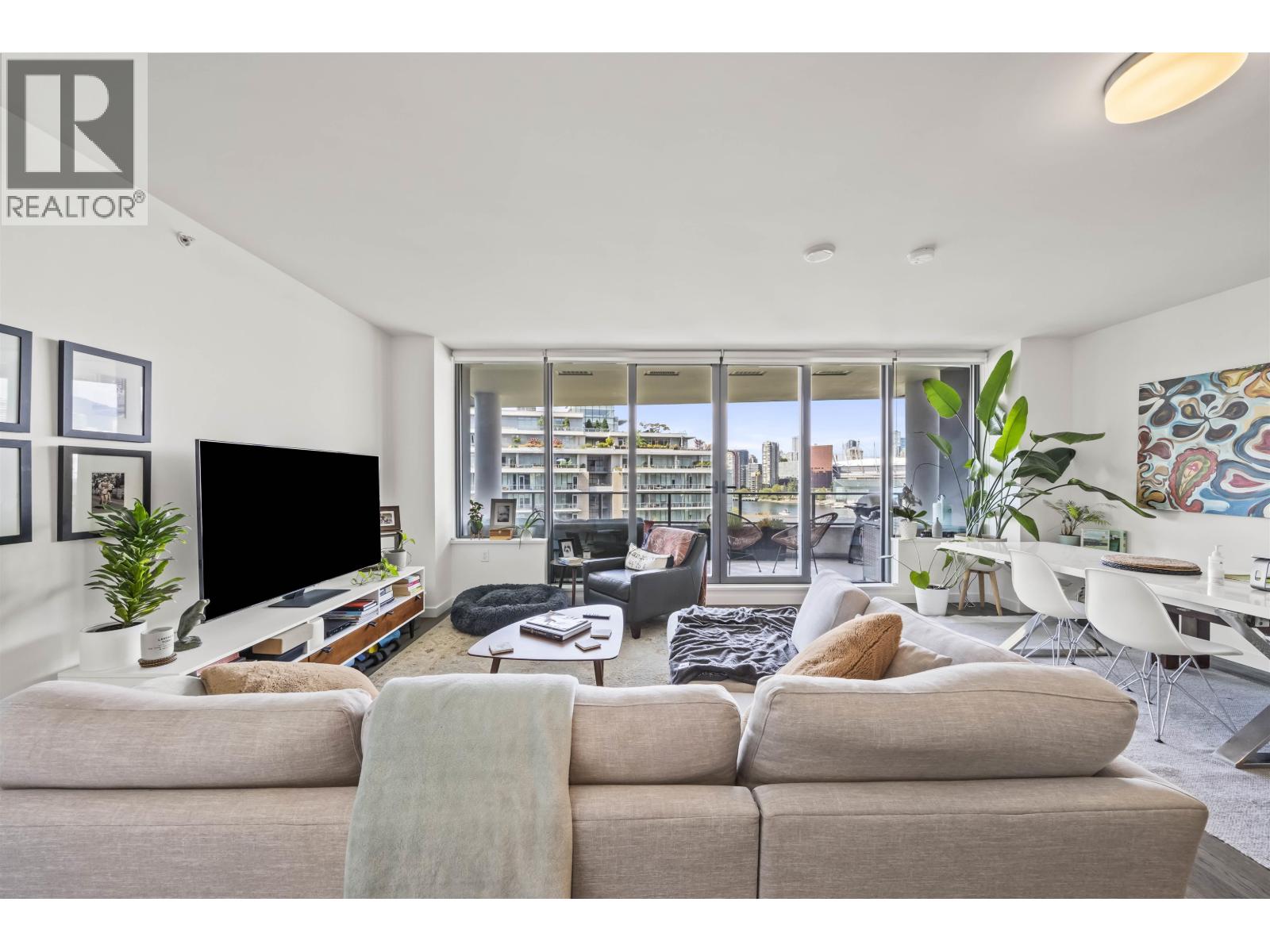 904 1678 PULLMAN PORTER STREET, Vancouver - Image 1