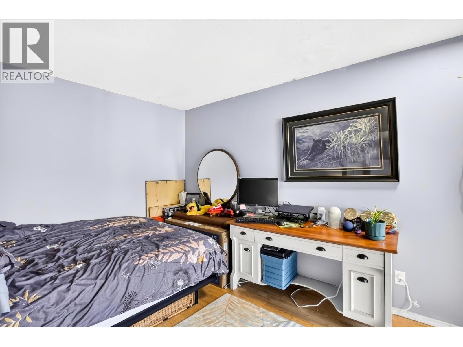 Photo of 1112 ALDERSIDE ROAD 19