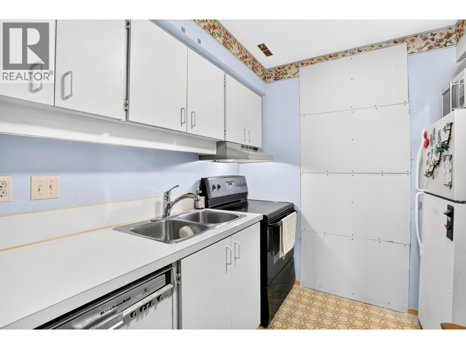Photo of 1112 ALDERSIDE ROAD 25