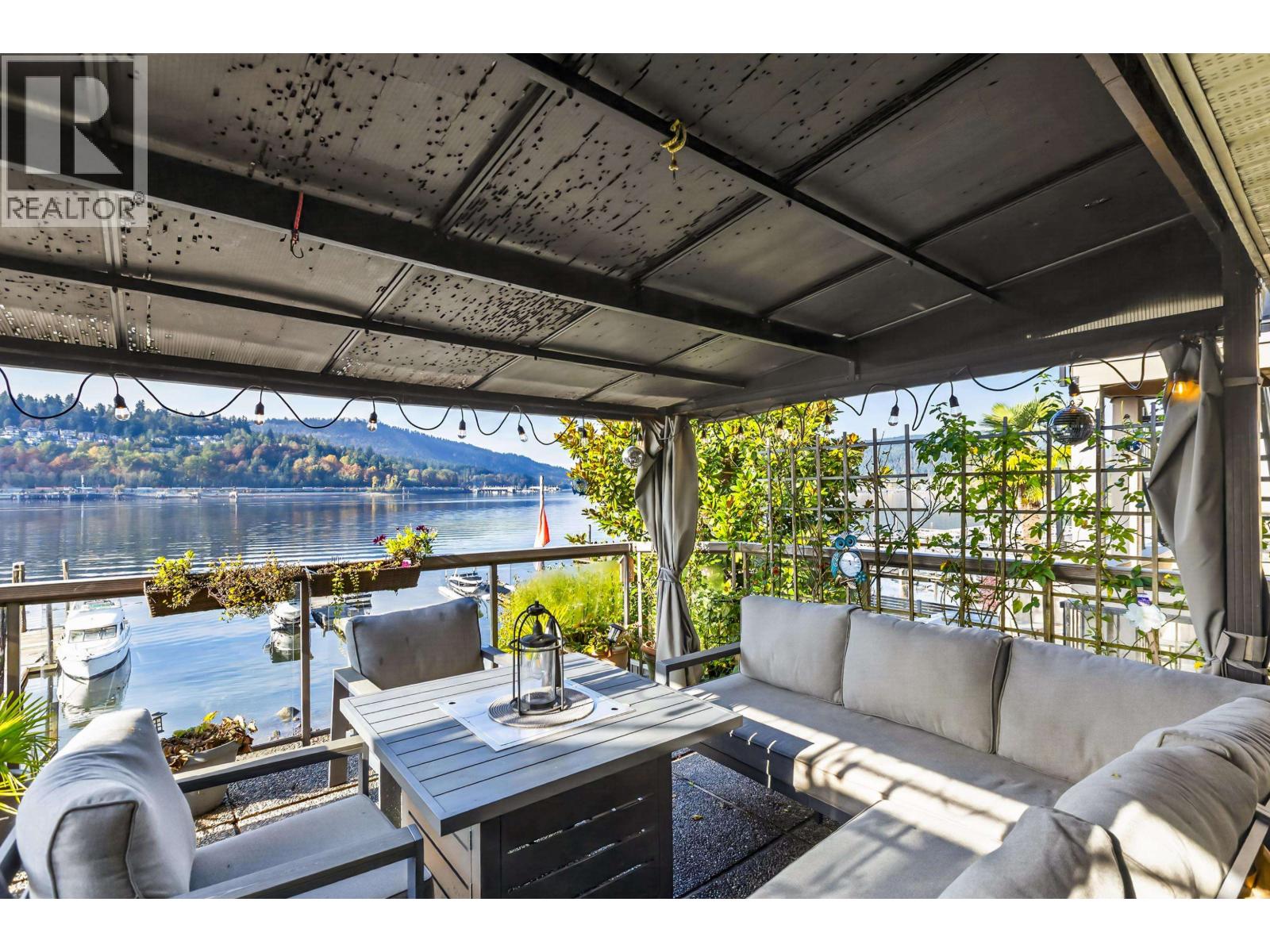 Photo of 1112 ALDERSIDE ROAD 29