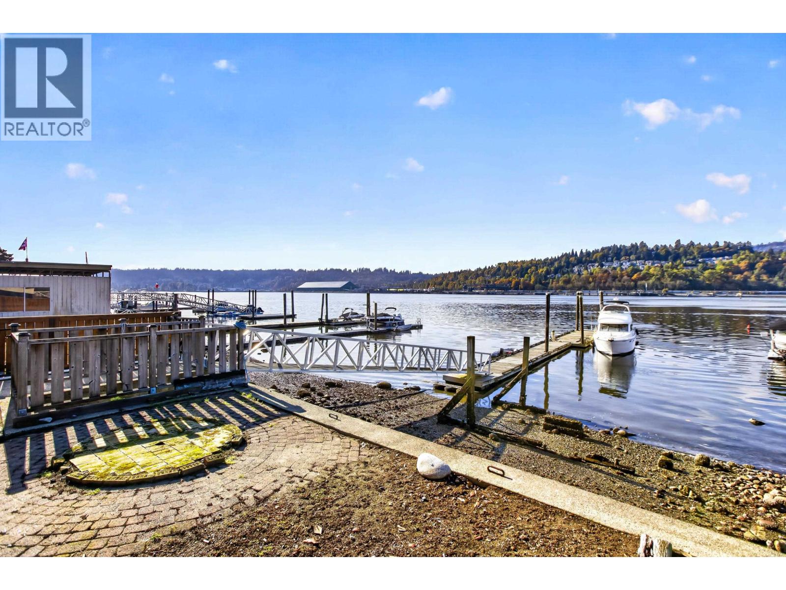 Photo of 1112 ALDERSIDE ROAD 34