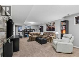 278 Douglasdale Point Se, Calgary, AB T2Z3A2 Photo 26