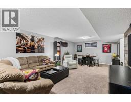 278 Douglasdale Point Se, Calgary, AB T2Z3A2 Photo 27