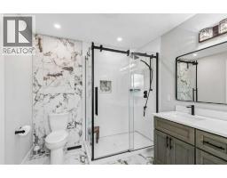 278 Douglasdale Point Se, Calgary, AB T2Z3A2 Photo 18