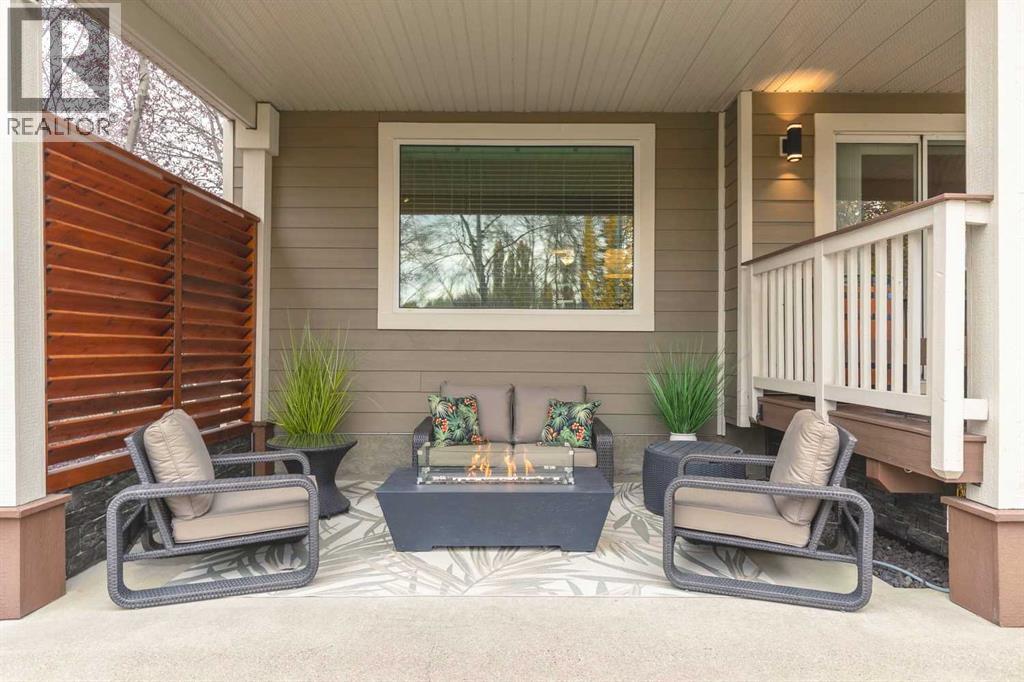 278 Douglasdale Point SE photo 38