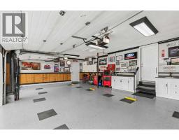 278 Douglasdale Point Se, Calgary, AB T2Z3A2 Photo 31