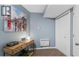278 Douglasdale Point Se, Calgary, AB T2Z3A2 Photo 29