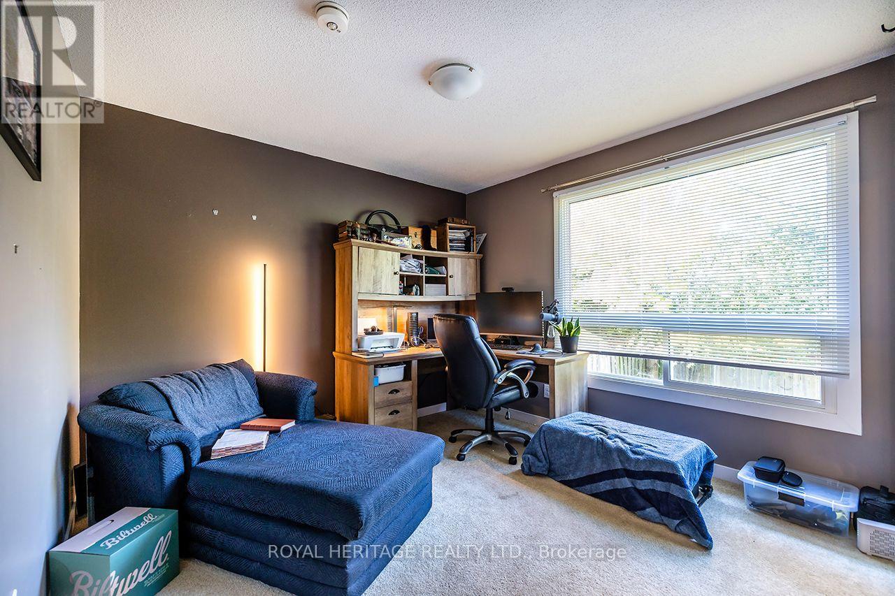 26 HARTSFIELD DRIVE - 12
