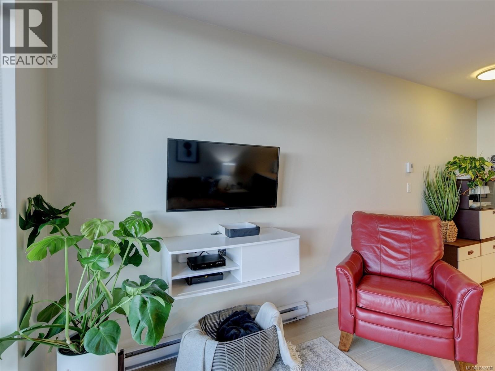 1010 728 Yates Street, Victoria