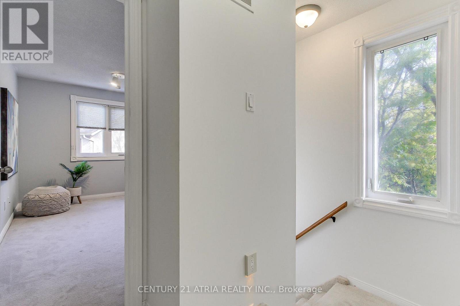 27 Anderson Place, Aurora, ON photo 24