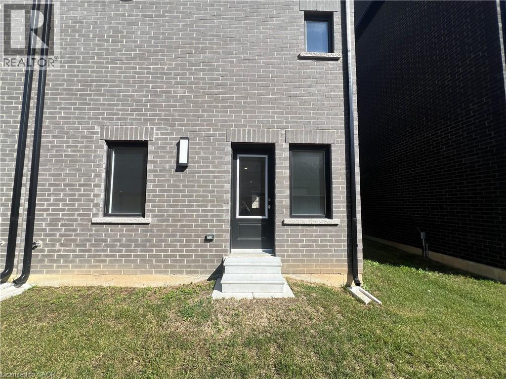 258 HESPELER Road Unit# 7 — photo 2