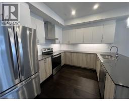 Great room - 258 Hespeler Road Unit# 7, Cambridge, ON N1R0C9 Photo 6