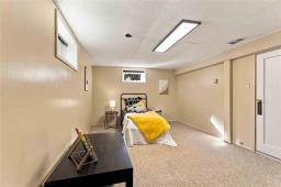 158 Anderson Avenue, Winnipeg, MB R2W1E2 Photo 39
