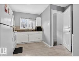 Second Kitchen - 13111 82 St Nw, Edmonton, AB T5E2T4 Photo 9
