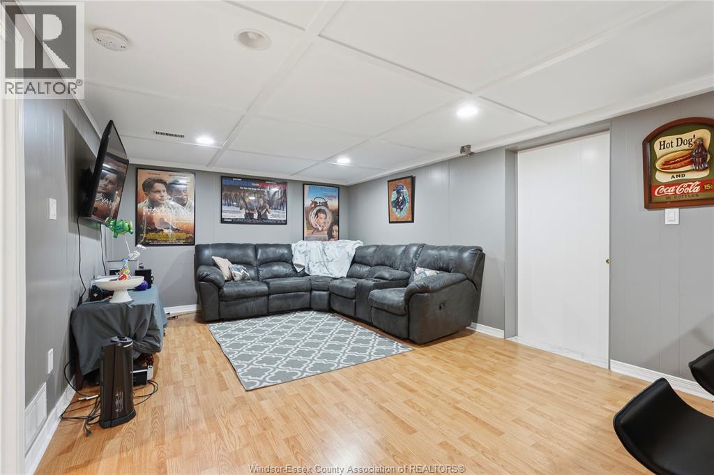 1655 ORFORD - 32
