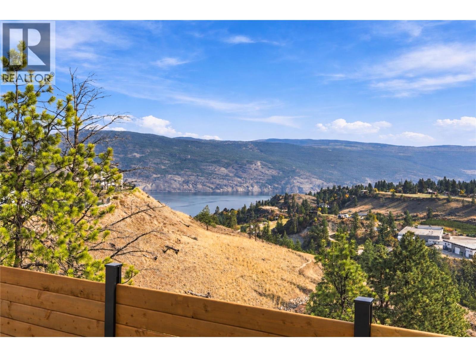 17587 Sanborn Street, Summerland