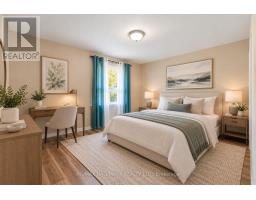 198 Weldrick Road W, Richmond Hill, ON L4C3V3 Photo 12