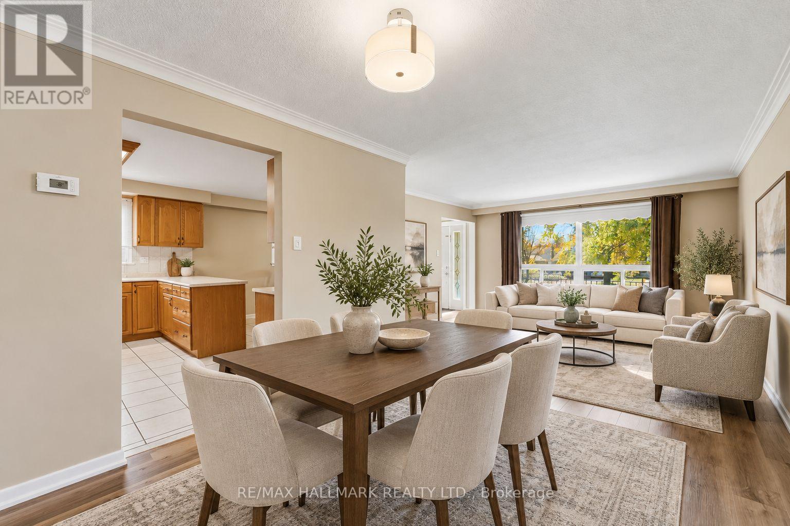 198 Weldrick Road West, Richmond Hill, ON photo 7