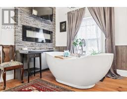 240 Dibble Street W, Prescott, ON K0E1T0 Photo 33