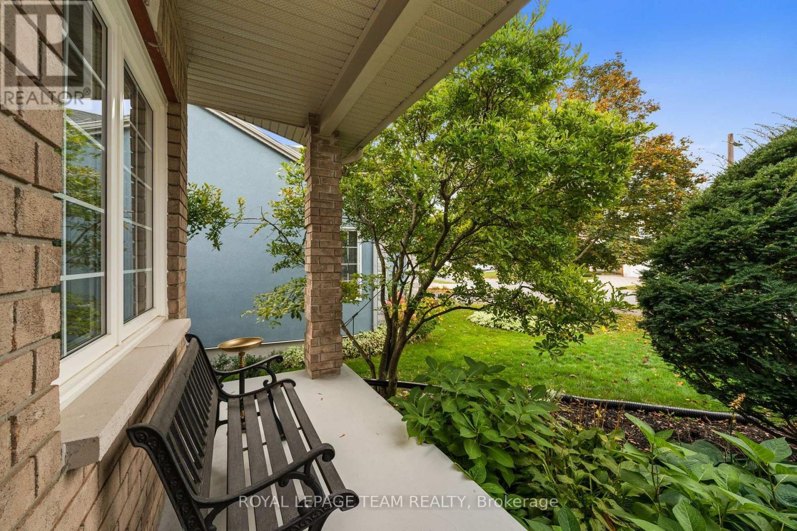 136 SHAUGHNESSY CRESCENT - 7