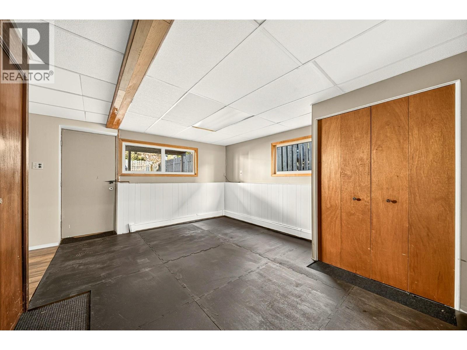 407 Maple Street - 48