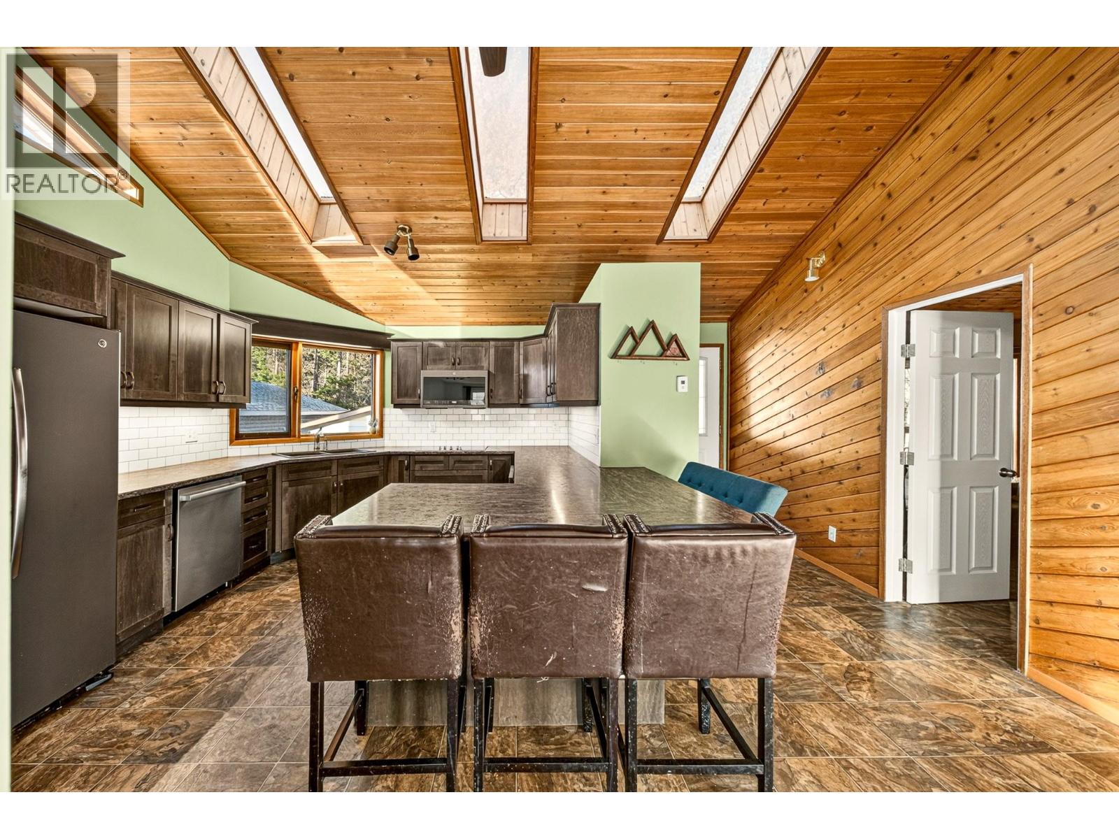 407 Maple Street - 22