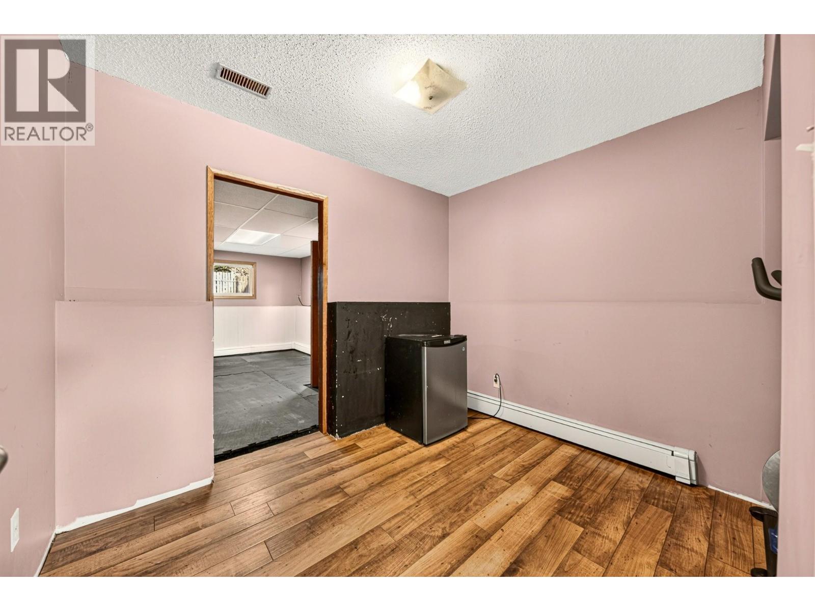 407 Maple Street - 47