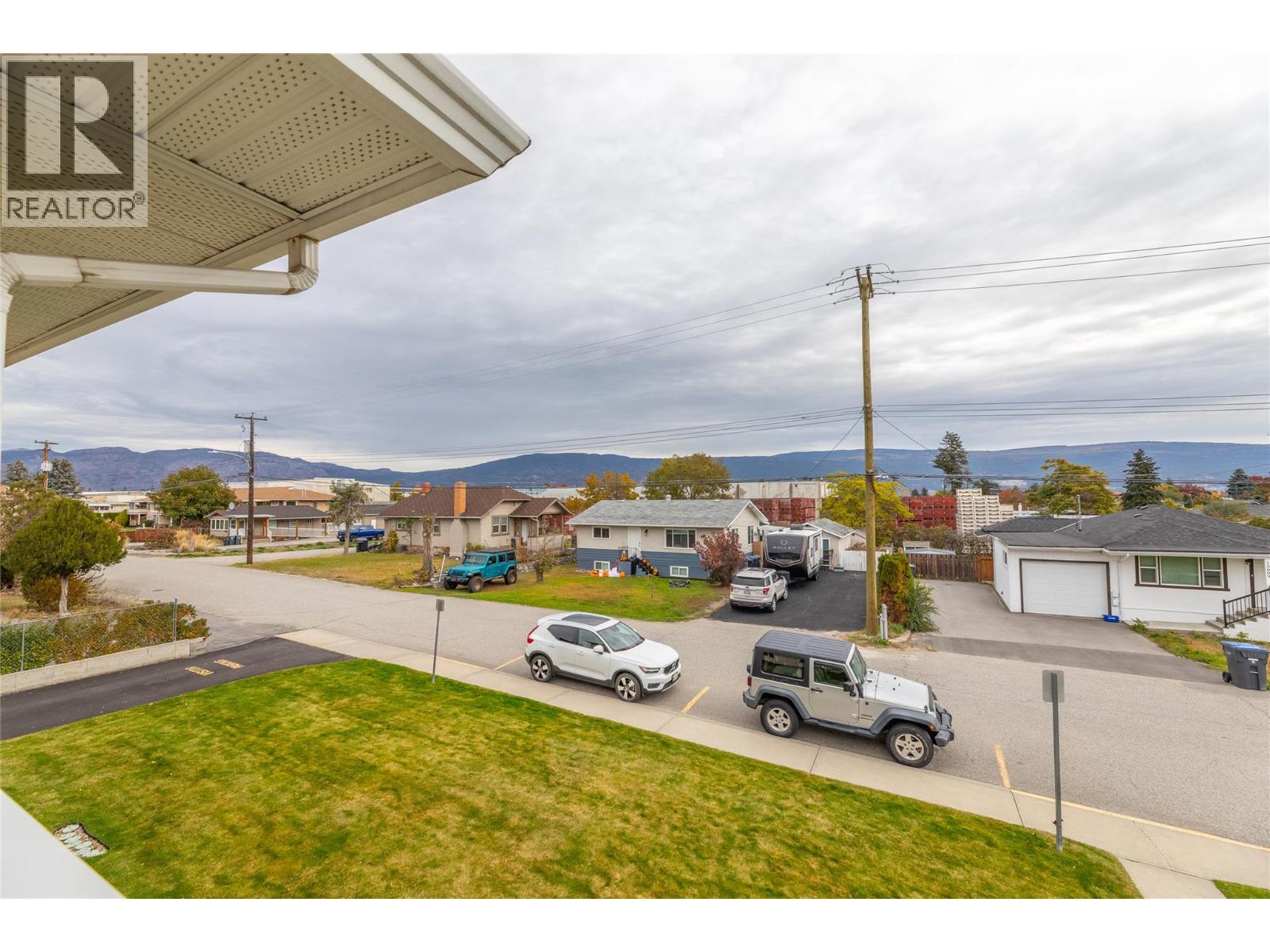 #208 13014 ARMSTRONG Avenue - 20