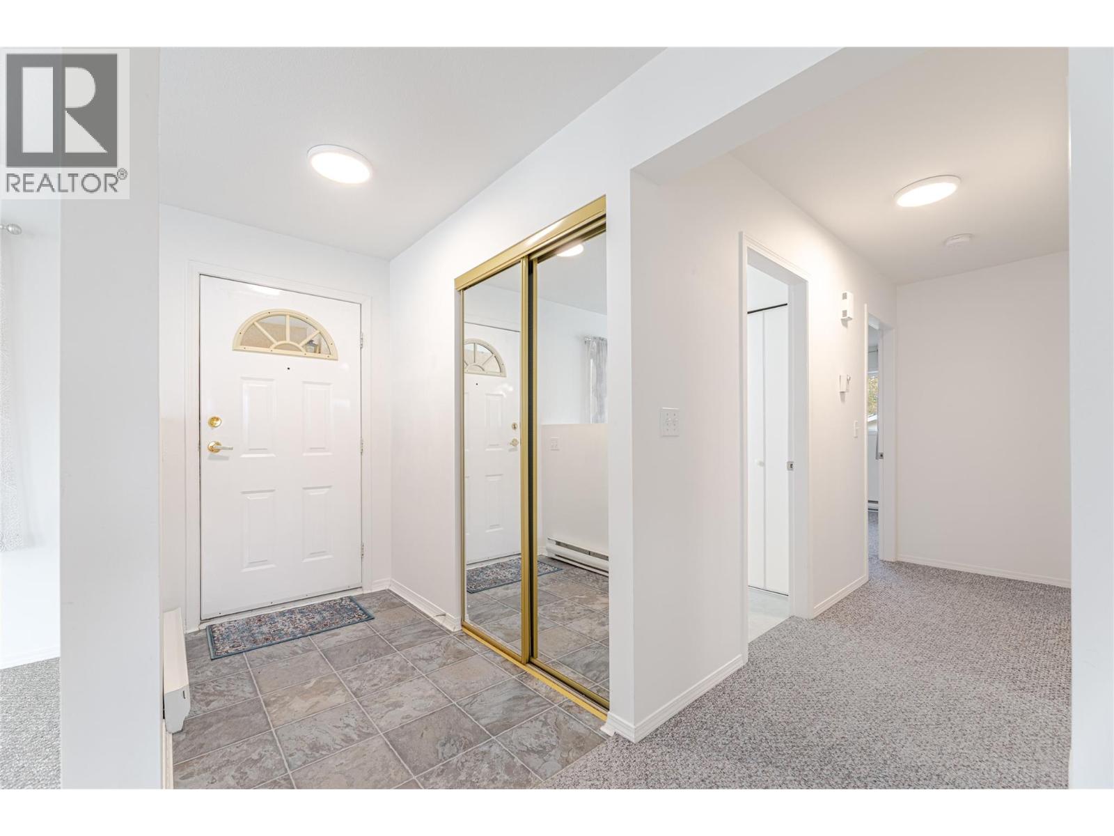 13014 ARMSTRONG Avenue Unit# 208, Summerland