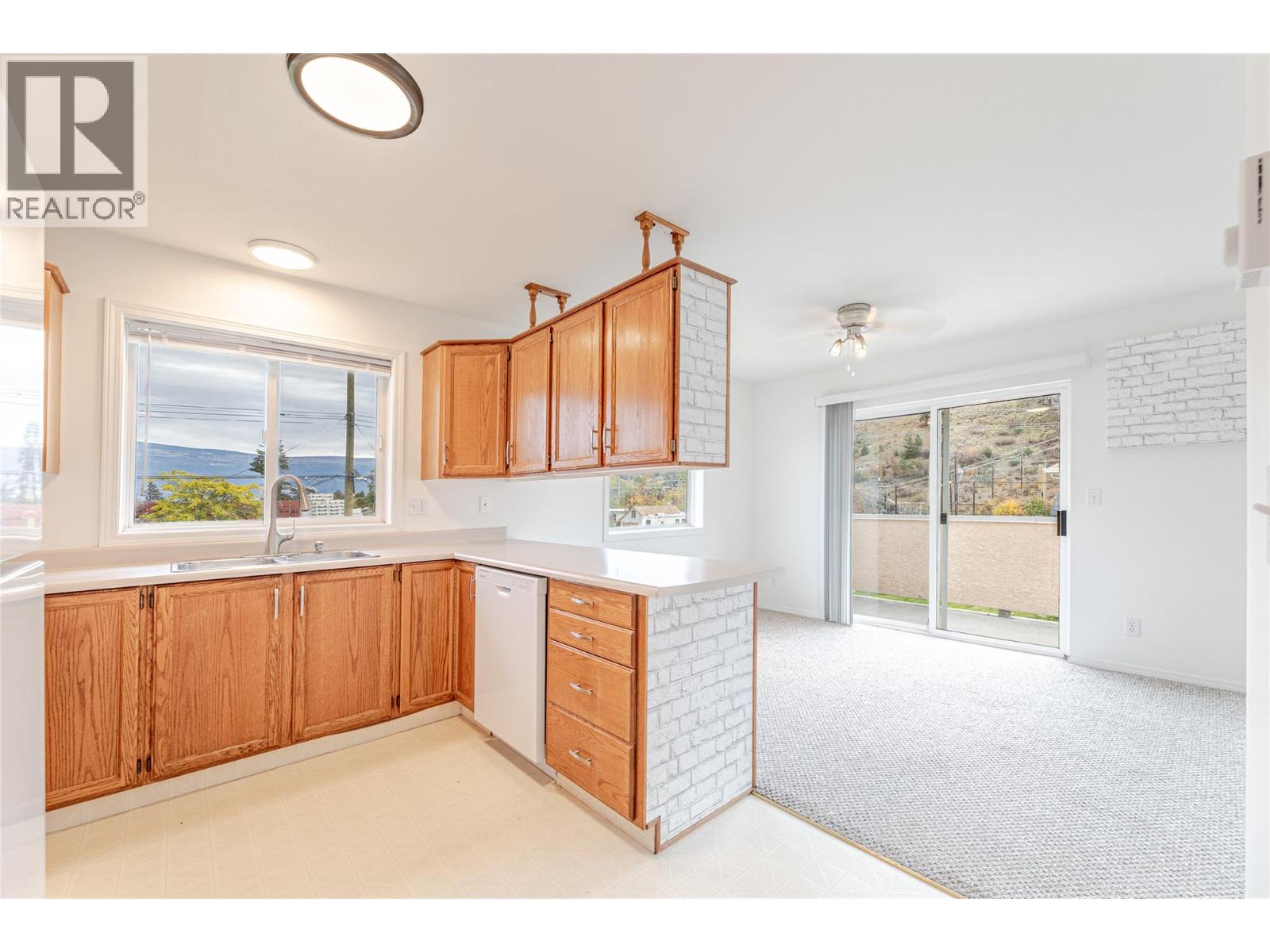 #208 13014 ARMSTRONG Avenue - 15