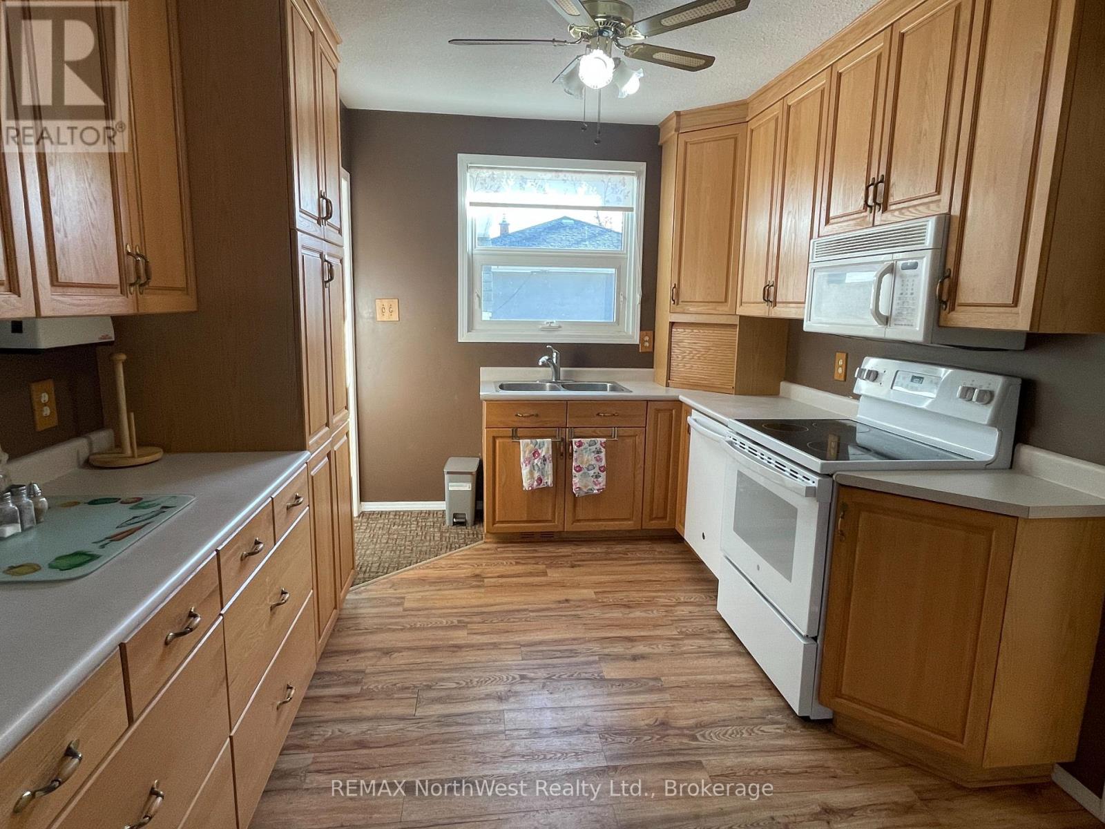 53 DAVIS STREET - 5