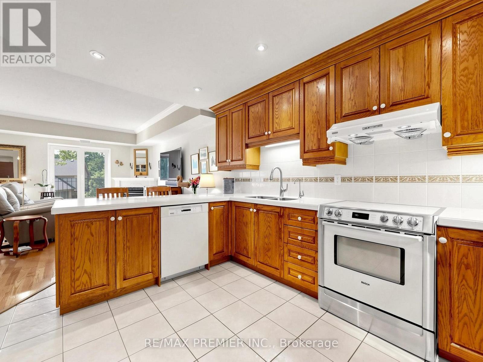 #301 - 30 ANGLESEY BOULEVARD, Toronto (Edenbridge-Humber Valley) — photo 10