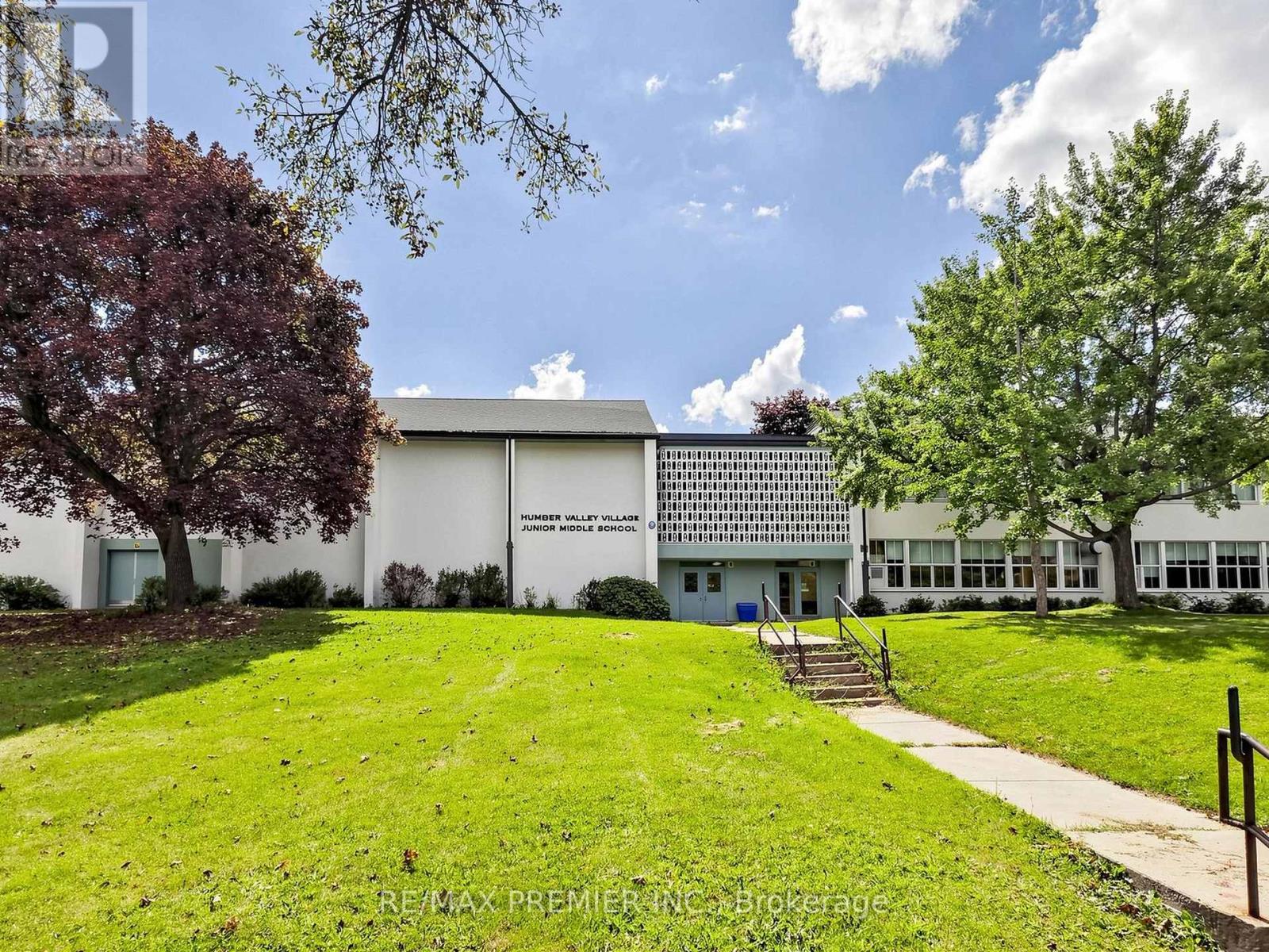 #301- 30 Anglesey Boulevard, Toronto, ON photo 41