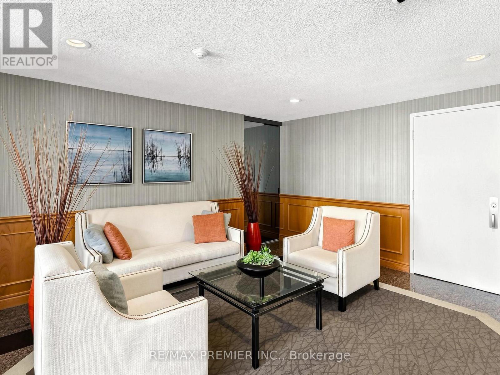 #301- 30 Anglesey Boulevard, Toronto, ON photo 45