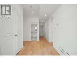 Mud room - 142 Andrew Avenue, North Bay, ON P1B0G8 Photo 12