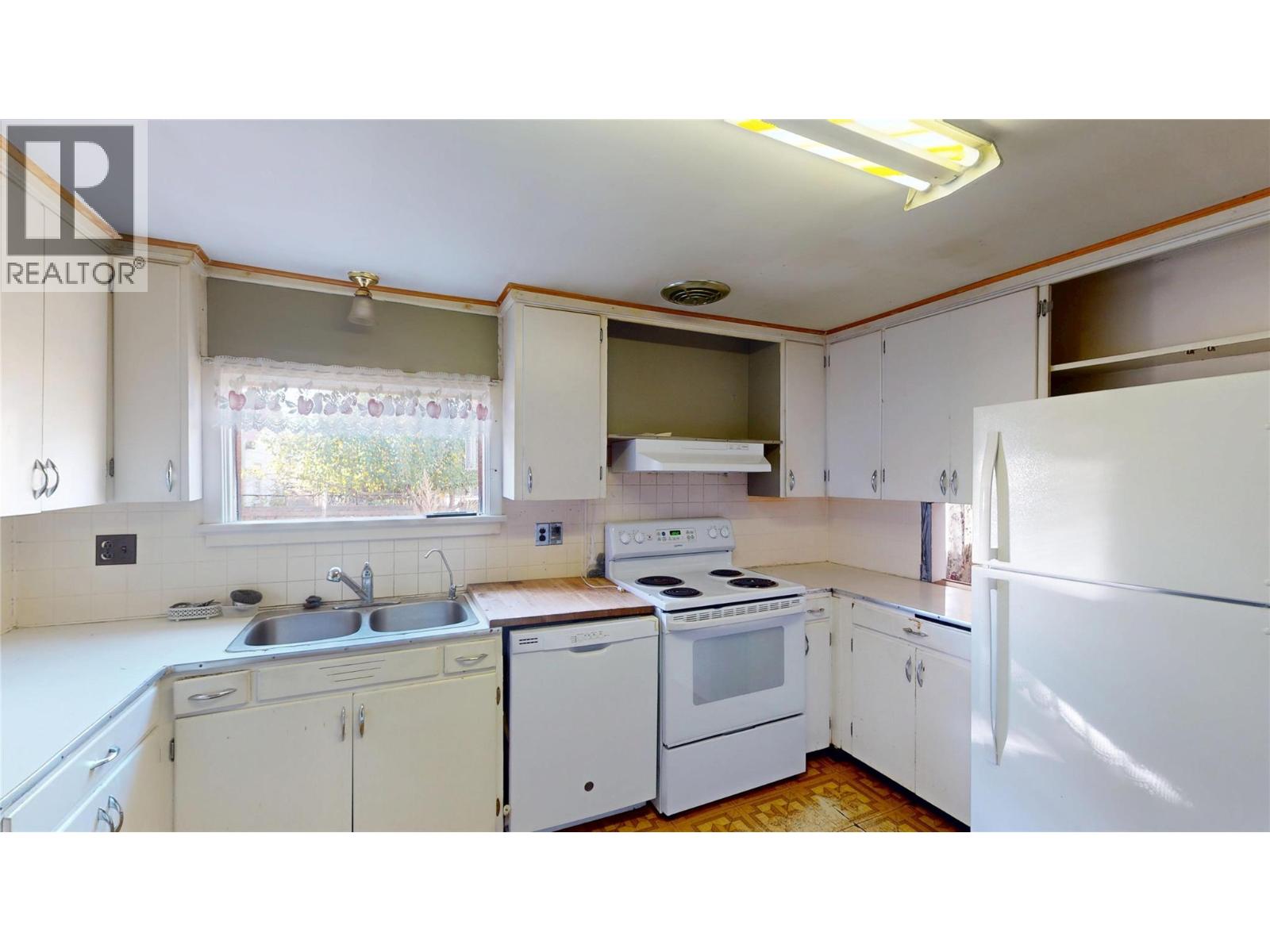 312 3rd Avenue S - 19