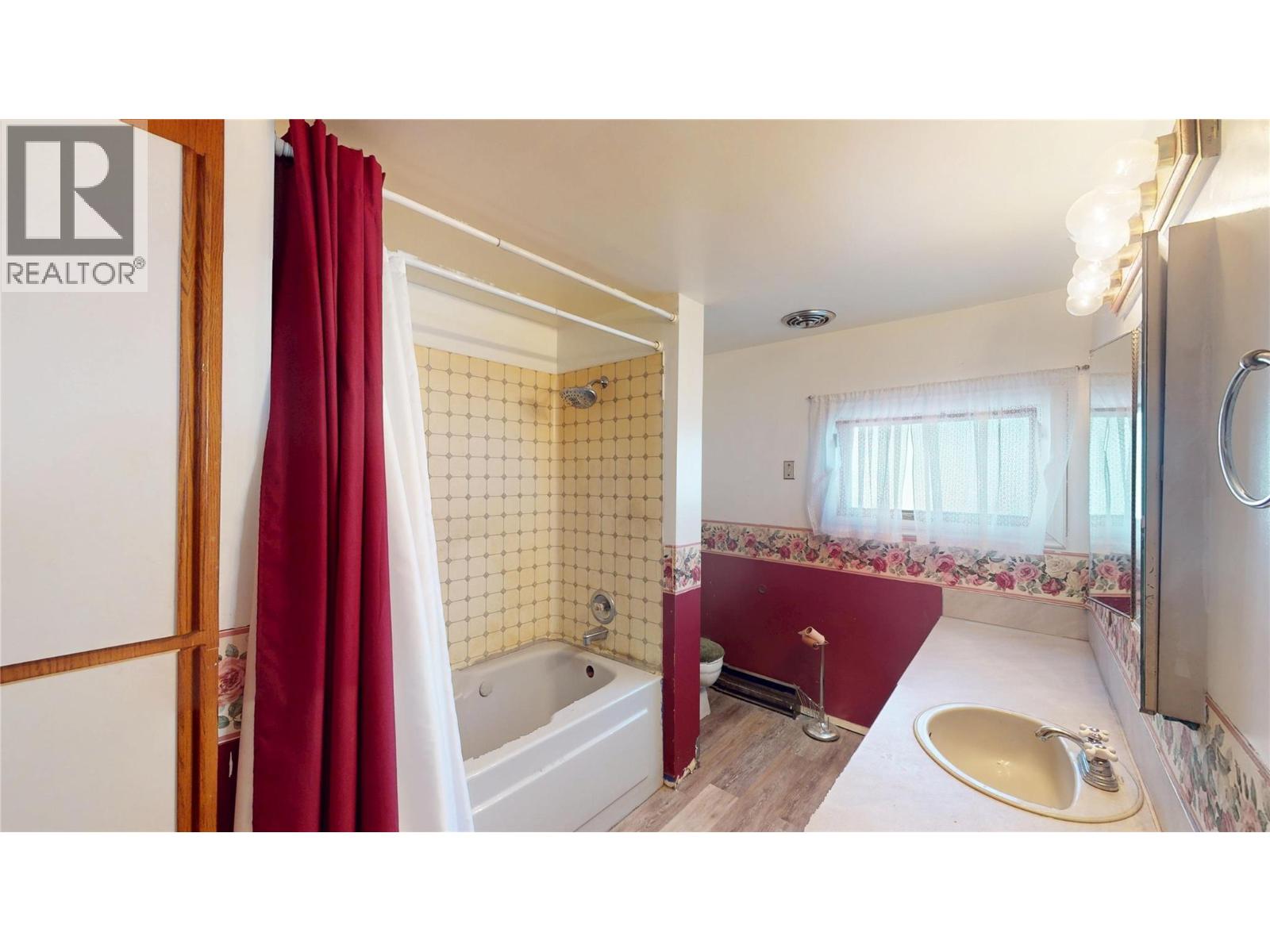 312 3rd Avenue S - 22