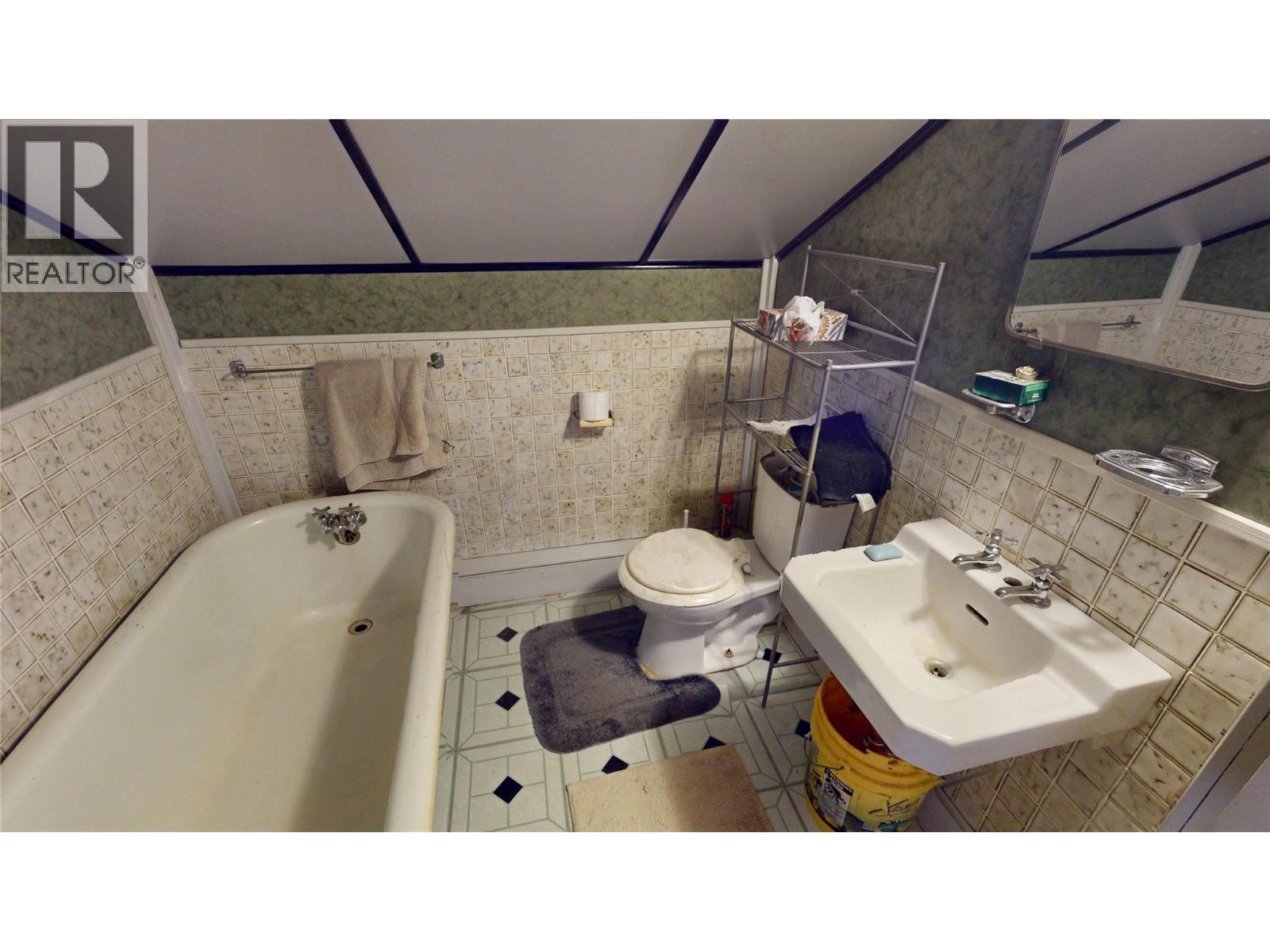 312 3rd Avenue S - 38