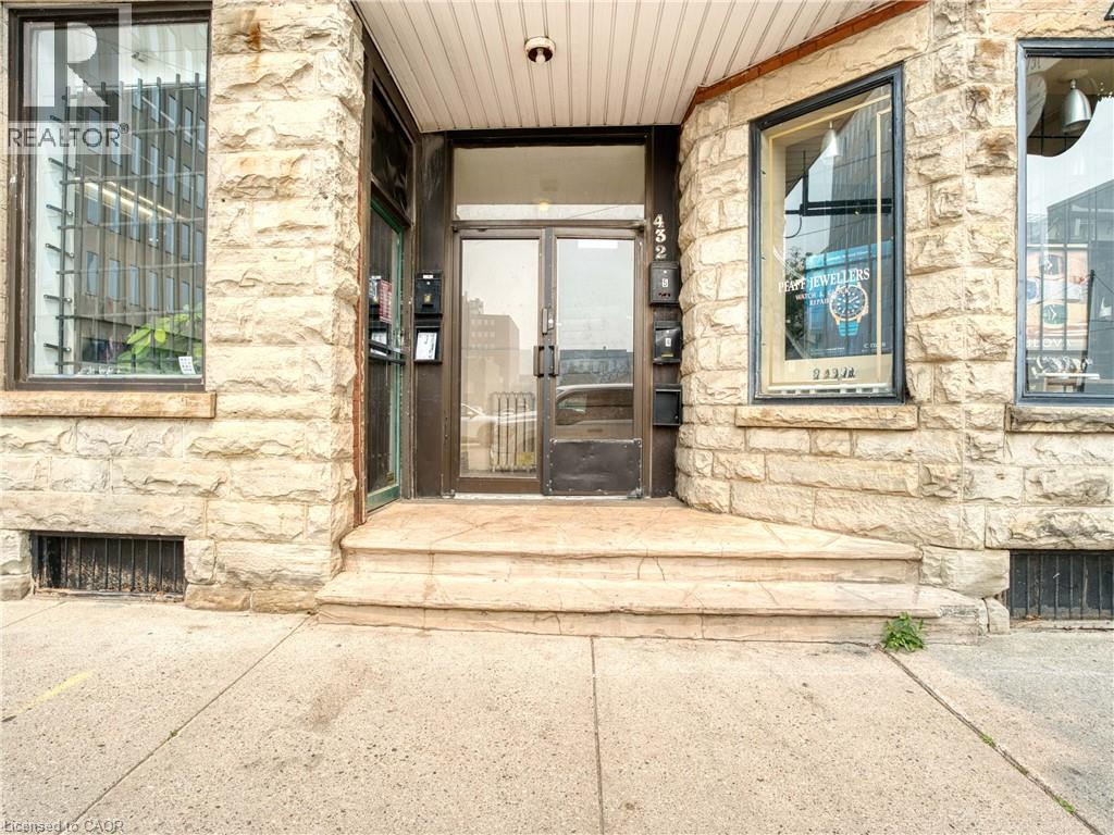 1 Bed, 1 Bath Apartment for Rent in London – 432 CLARENCE Street Unit# 5, London – MLS# 40872868
