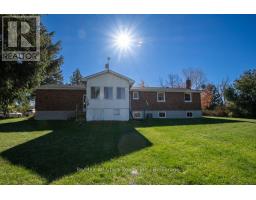 1067 Fleetwood Road, Kawartha Lakes, ON L0B1K0 Photo 36