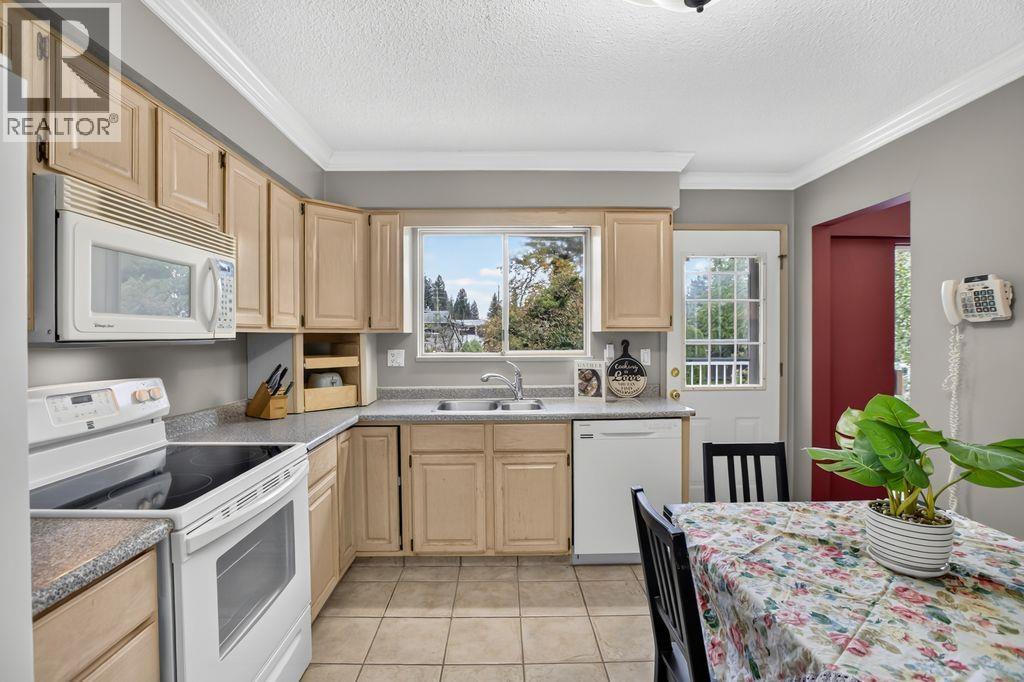 Photo of 1423 REGAN AVENUE 11
