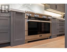 140 Sandringham Drive, Toronto, ON M3H1E3 Photo 21