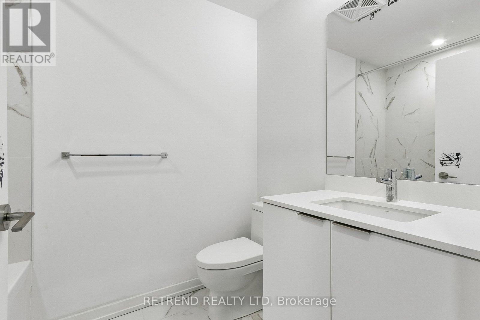 7 Golden Lion Heights, Toronto, ON photo 24