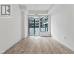 7 Golden Lion Heights, Toronto, ON M2M0C1 Photo 12