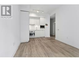 7 Golden Lion Heights, Toronto, ON M2M0C1 Photo 13