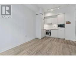 7 Golden Lion Heights, Toronto, ON M2M0C1 Photo 14